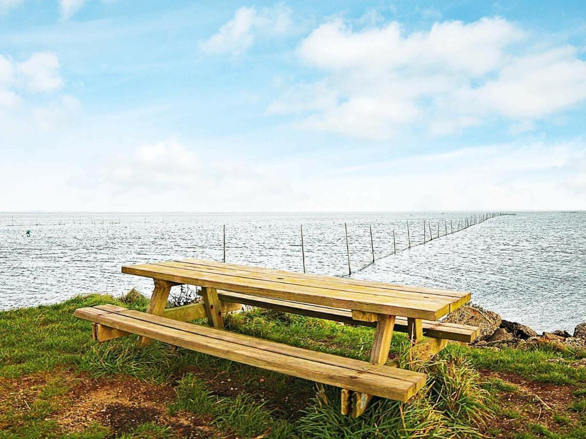 6 Person Holiday Home In Hvide Sande Nørre Lyngvig エクステリア 写真